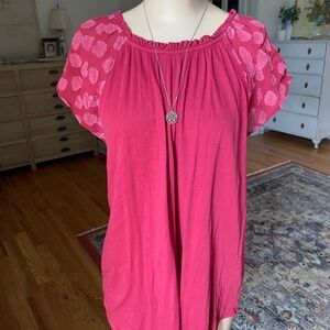 LOFT Soft Red T-shirt - Size‎ L